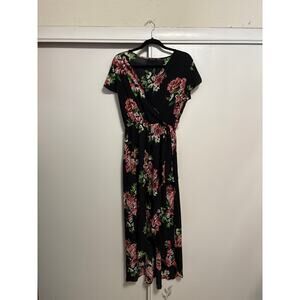 EUC scobe dress. Size L